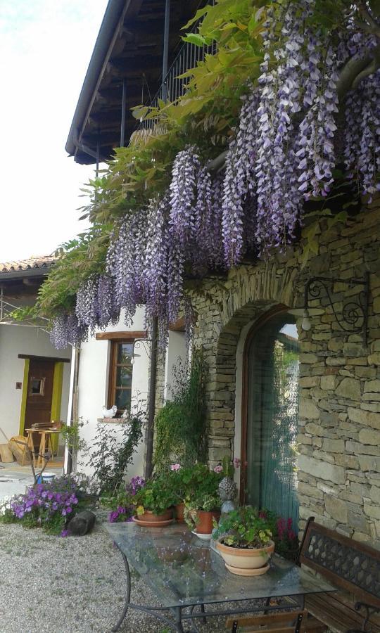 Magiche Langhe Bed & Breakfast Paroldo Ngoại thất bức ảnh